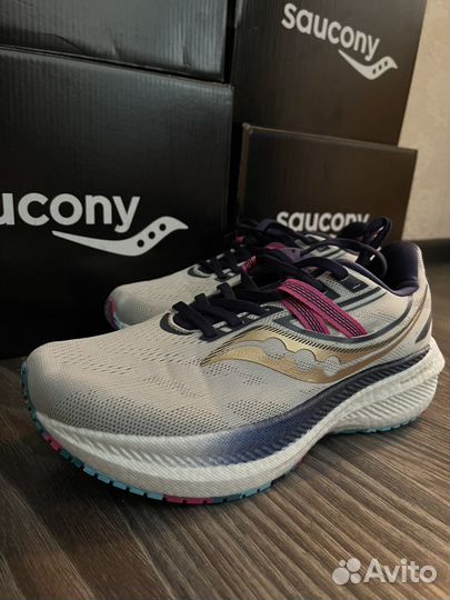 Кроссовки беговые Saucony