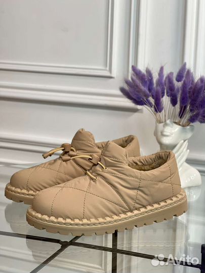 Дутики женские