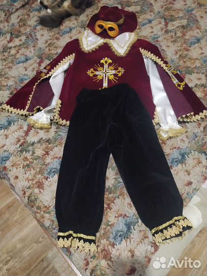 Костюм маскарадный. Мушкетер