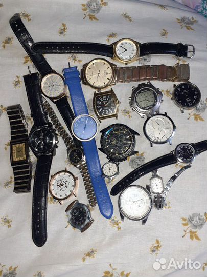 Часы механические и кварцевые на запчасти