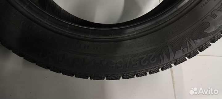 Gislaved Nord Frost 200 225/55 R18
