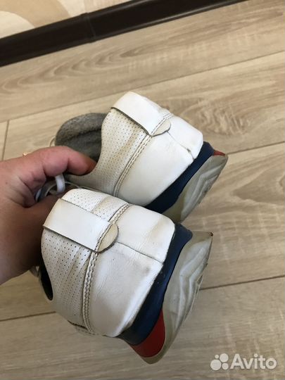 Кроссовки мужские 45 размера кожаные