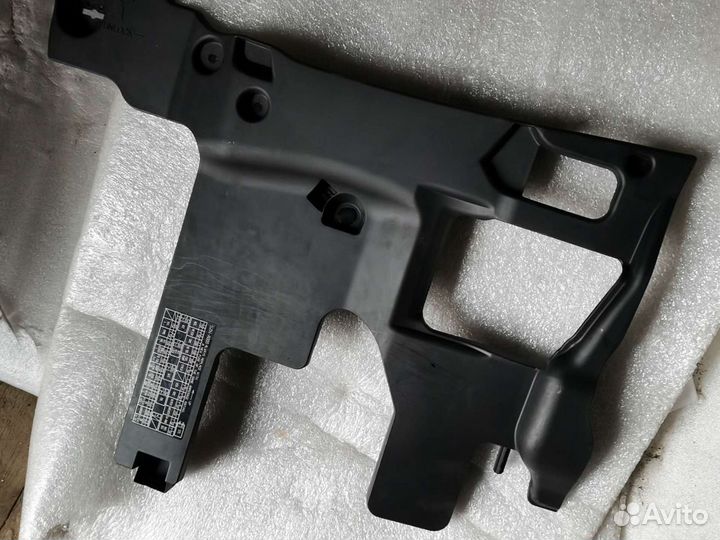 Накладка торпеды нижняя левая acura zdx