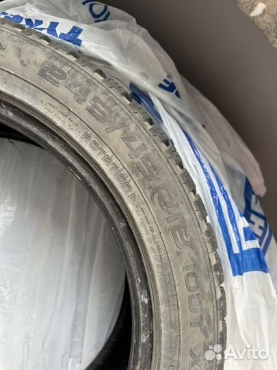 Nokian Tyres Hakkapeliitta 8 245/45 R18