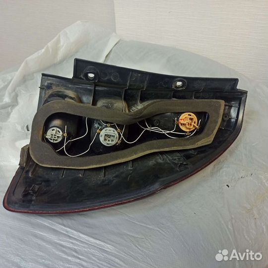 Задняя фара левая Prado 120