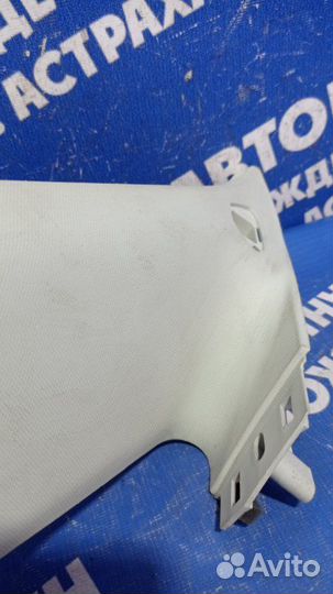 Обшивка задней стойки Ford Focus 3 седан pnda 2012