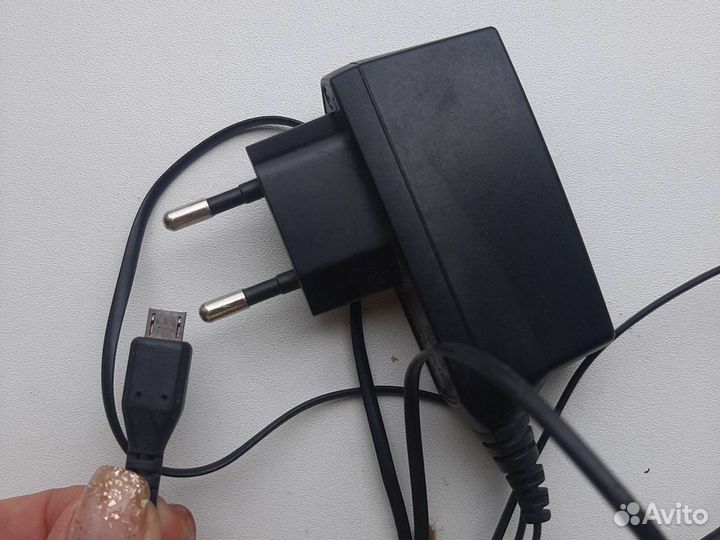 Зарядки различные. Бесплатно