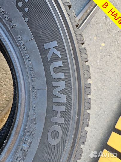 Kumho Winter Portran CW11 215/70 R15C R