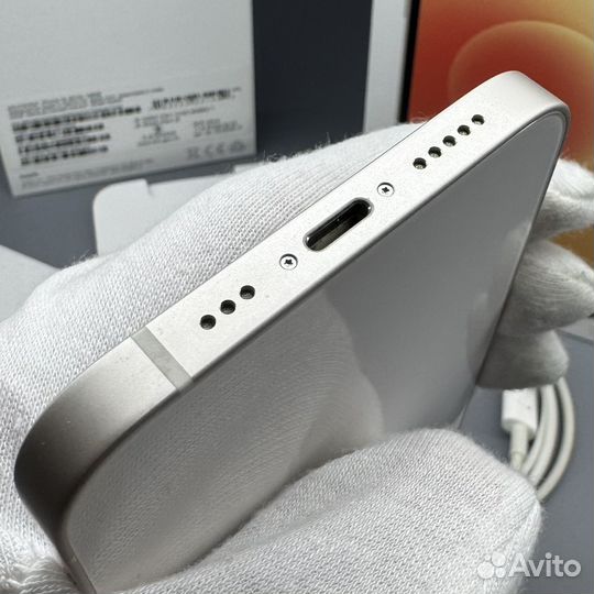 iPhone 12, 128 ГБ