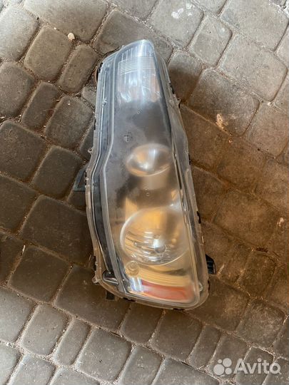 Фары на лансера 10