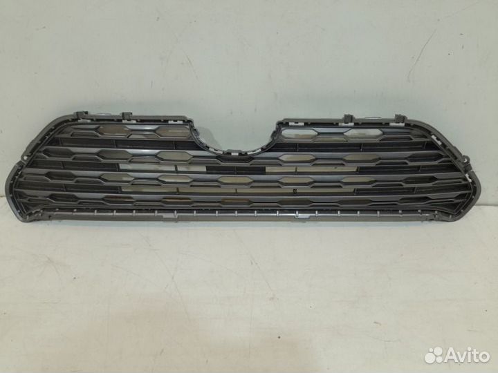 Решетка бампера передняя Toyota Rav4 50 2019
