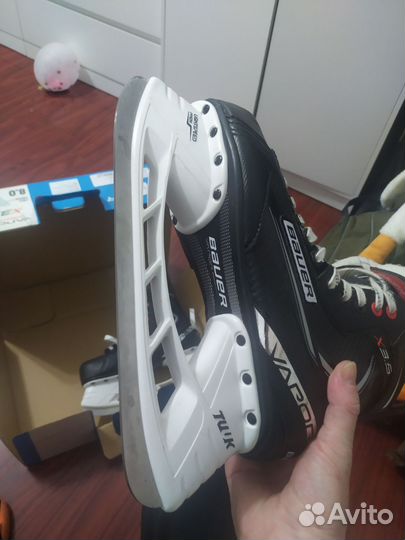 Хоккейные коньки bauer vapor x3,5 sr