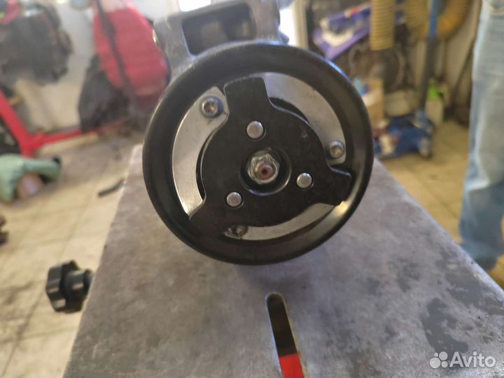 Компрессор кондиционера VW/Audi\Skoda\VAG
