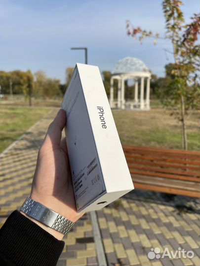 iPhone 15 Pro, 128 ГБ