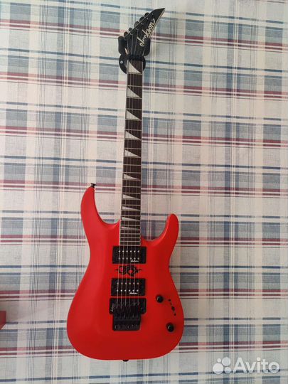 Электрогитара Jackson JS-32 Dinky castom