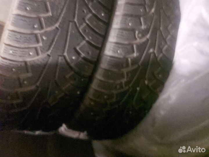 Nokian Tyres Nordman 5 SUV 215/65 R16