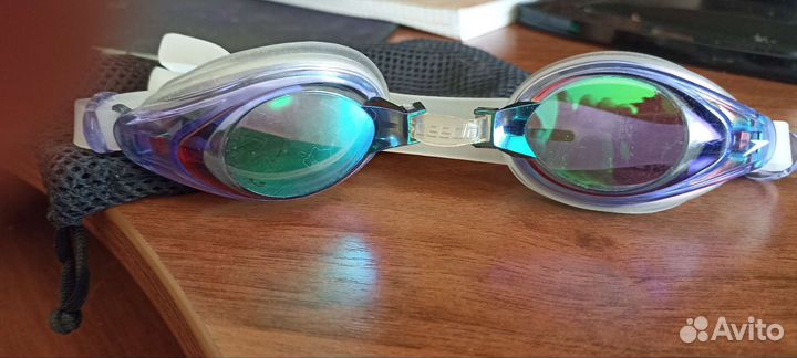 Плавательные очки
