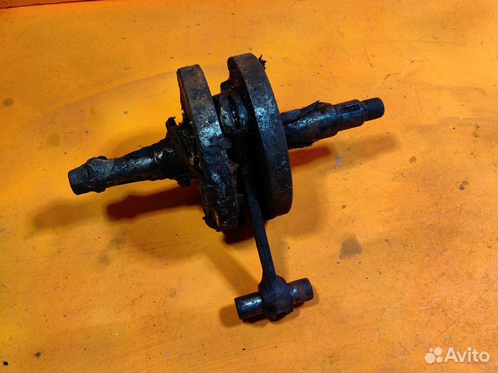 Коленвал новый СССР мотороллер тула тулица шпонка