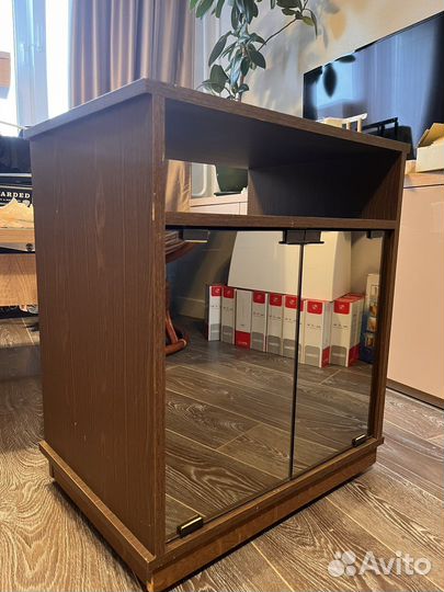 Тумба под телевизор