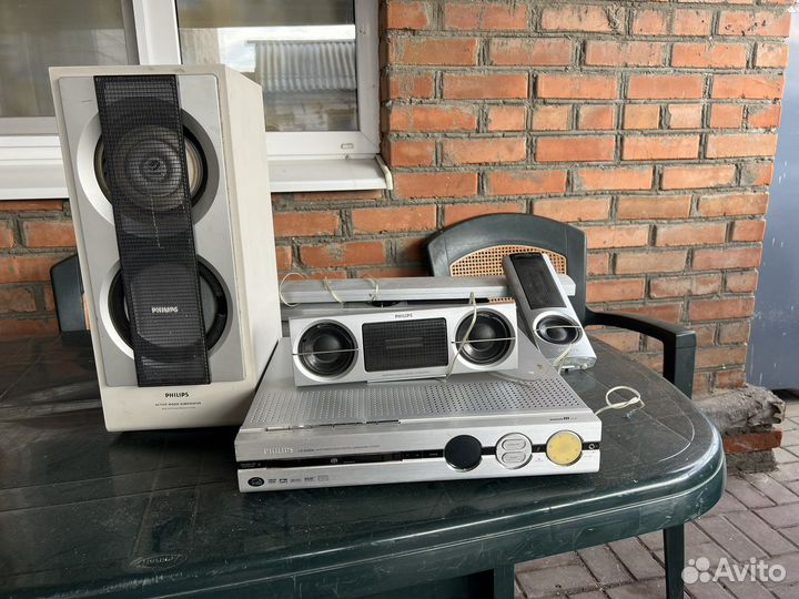 Домашний кинотеатр philips. Видик кассетный. DVD