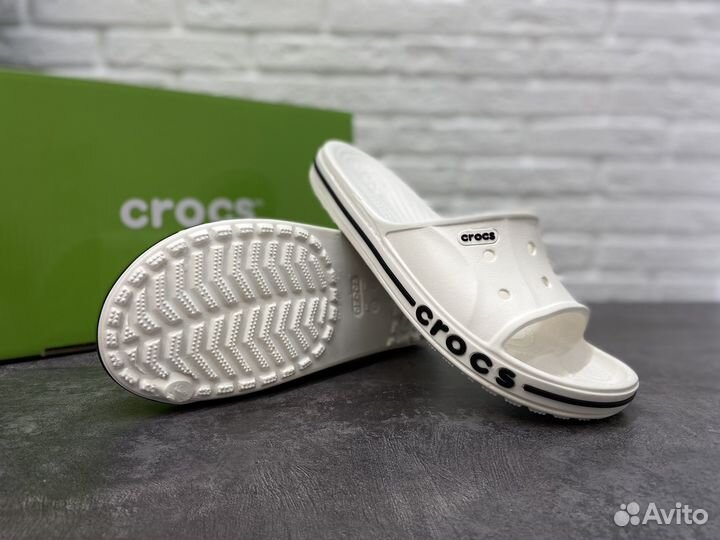 Шлепанцы мужские Crocs