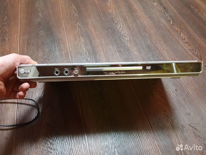 DVD-плеер LG DK-478