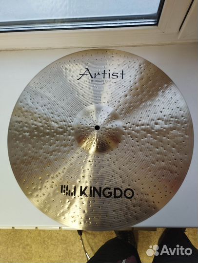 Тарелка crash kingdo 19 artist modern