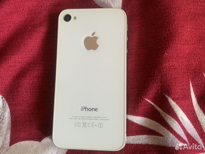 iPhone 4S, 8 ГБ