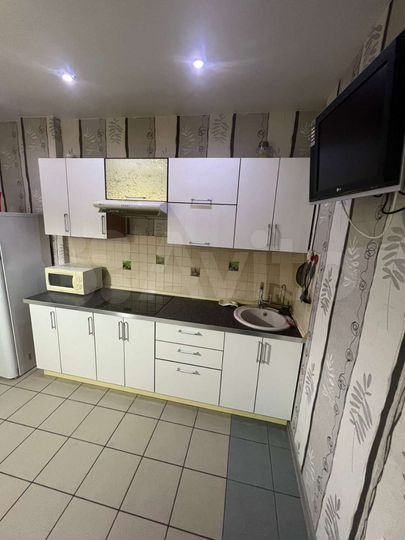 2-к. квартира, 60 м², 17/17 эт.