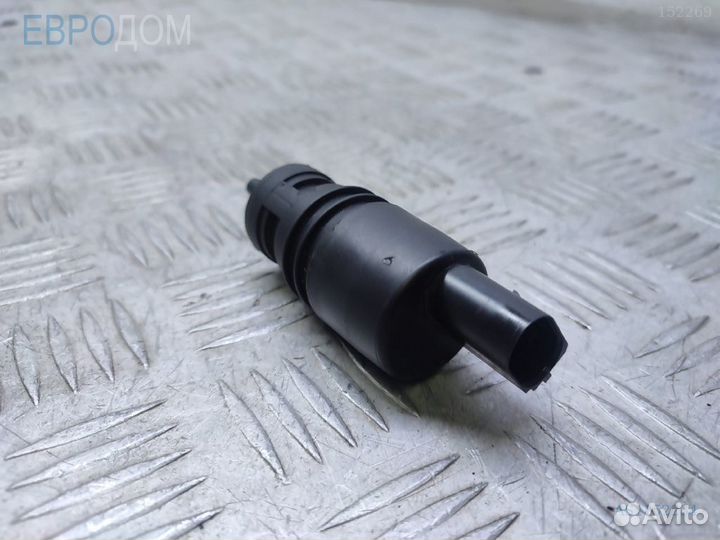 Моторчик омывателя на BMW F01 s1152234