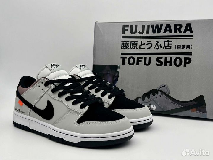 Кроссовки Nike