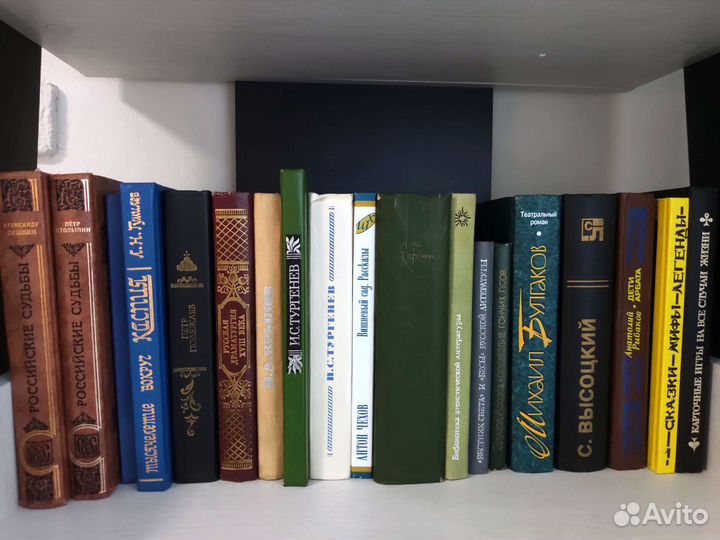 Книги разные в хорошем состоянии 2