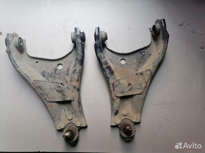 Рычаг на renault duster