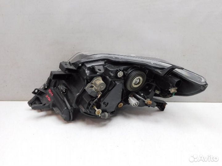 Фара правая Toyota Land Cruiser Prado