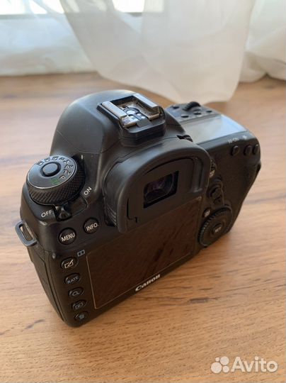 Зеркальный фотоаппарат canon 5d mark 4