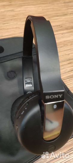 Bluetooth наушники Sony