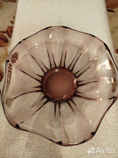 Ваза конфетница цветное стекло