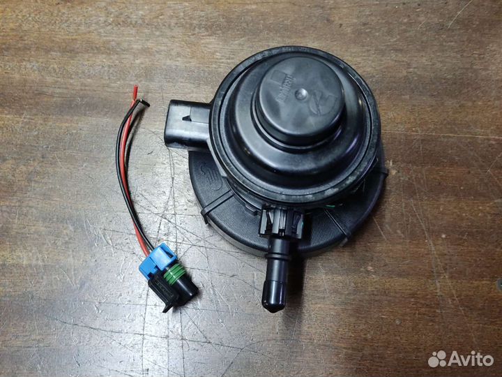 Крышка топливного фильтра Газель-Камминс оригинал