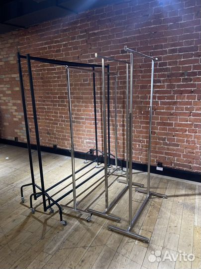 Аренда рейлов/вешал на маркет-мероприятие