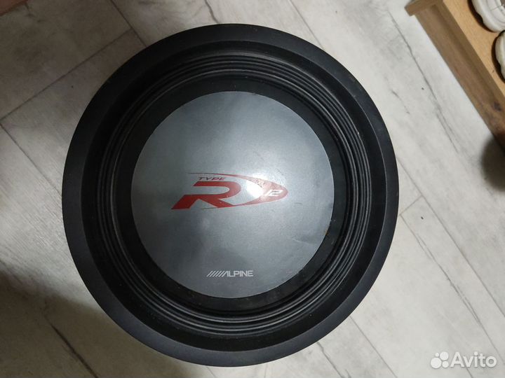 Сабвуфер alpine r 12