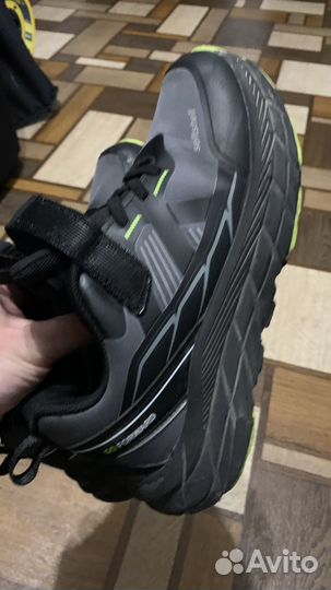 Кроссовки детские