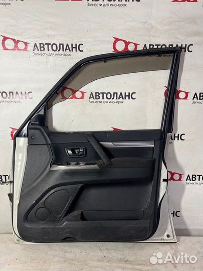 Дверь передняя правая Mitsubishi Pajero 4