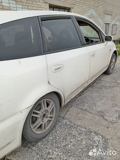 Honda Stream 1.7 AT, 2001, 268 000 км