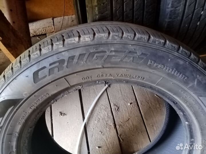 Kumho Crugen Premium KL33 225/60 R17 99H