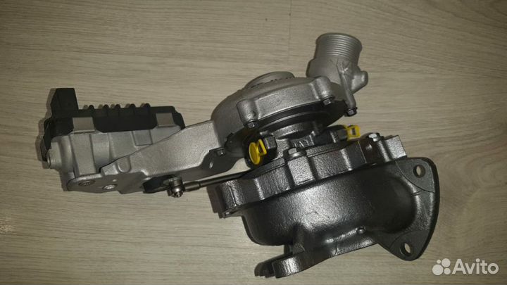 Турбины Land Rover Discovery 4 3.0D Lion V6 Euro 5