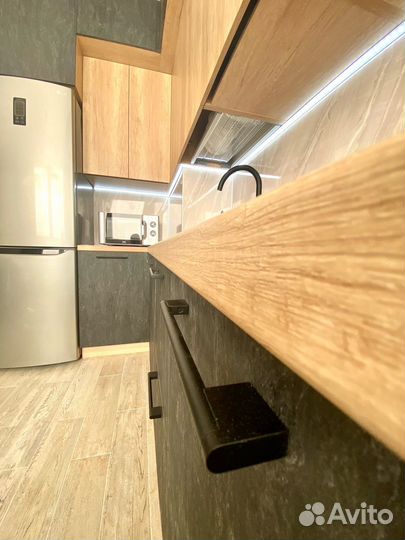 Угловая кухня на заказ. Производство