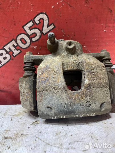 Суппорт тормозной передний правый Volkswagen Polo
