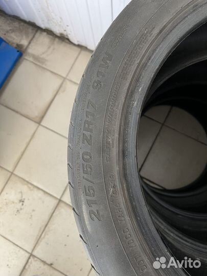 Kumho Ecsta SPT KU31 215/50 R17