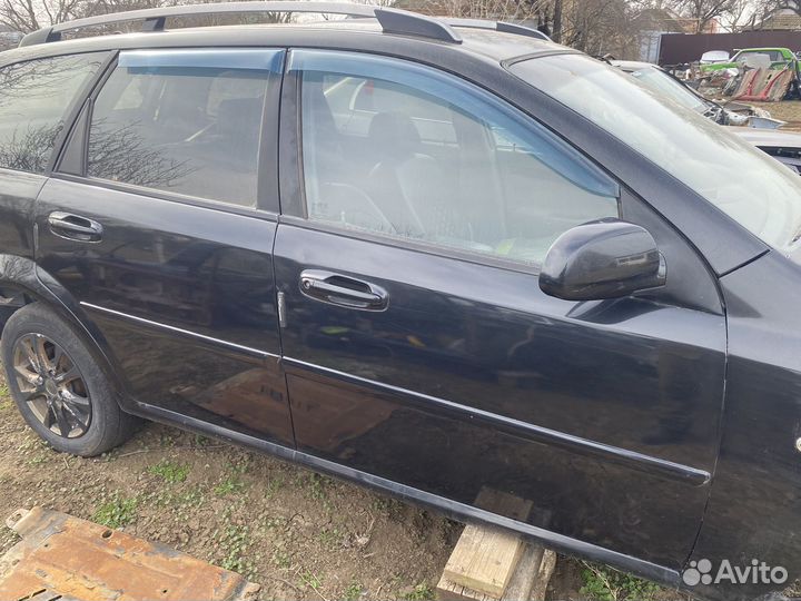 Двери Chevrolet lacetti