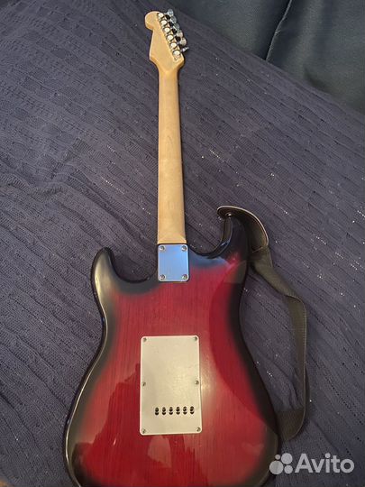 Электрогитара